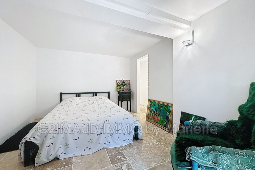 belle vue mer pour cette maison provencale au calme et 4 chamb – 6 pièces – 4 chambres – 183.00 m²