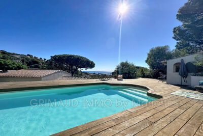 belle vue mer pour cette maison provencale au calme et 4 chamb – 6 pièces – 4 chambres – 183.00 m²