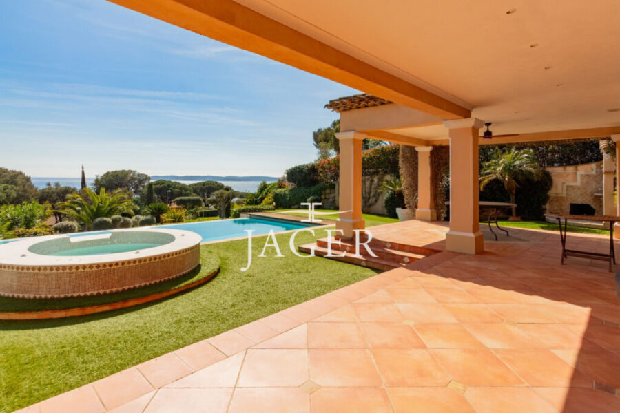 Maison à vendre à Sainte-maxime