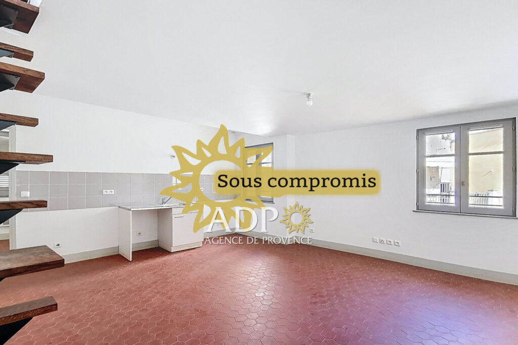 Le cachet de l&rsquo;ancien, le confort du neuf ? Dernier étage avec – 3 pièces – 2 chambres – 52.09 m²