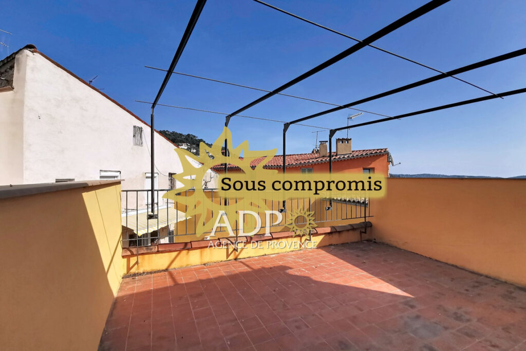 Le cachet de l&rsquo;ancien, le confort du neuf ? Dernier étage avec – 3 pièces – 2 chambres – 52.09 m²