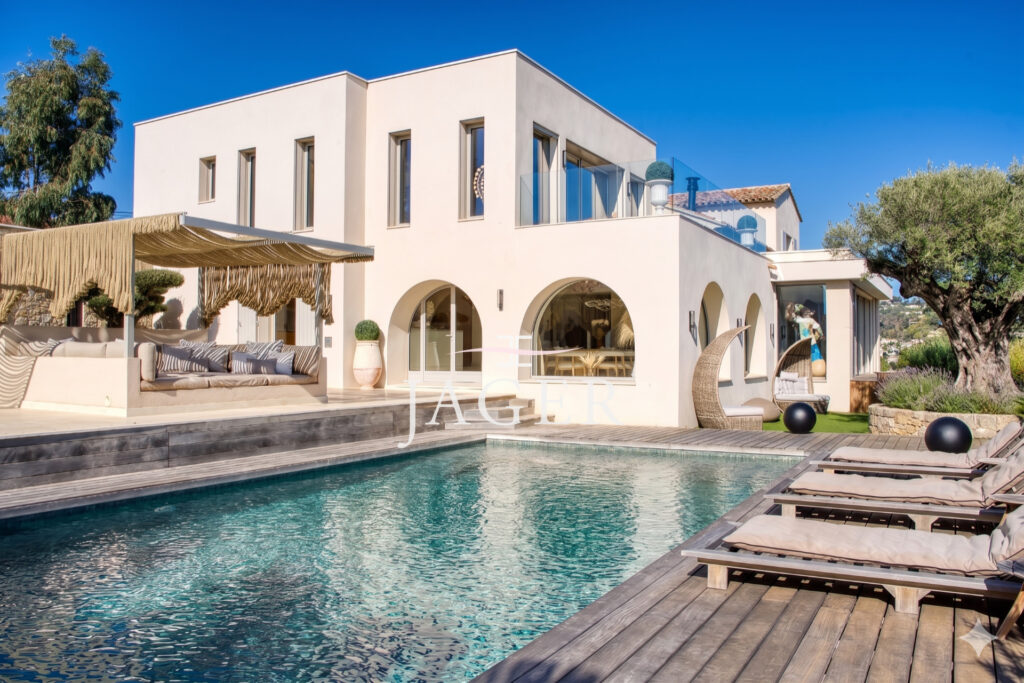 Villa d&rsquo;exception avec vue mer panoramique – 8 pièces – 5 chambres – 350.00 m²