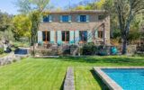 Mas Provençal de Charme avec Piscine ? Vue sur les Collines du – NR pièces – 4 chambres – 190.00 m²