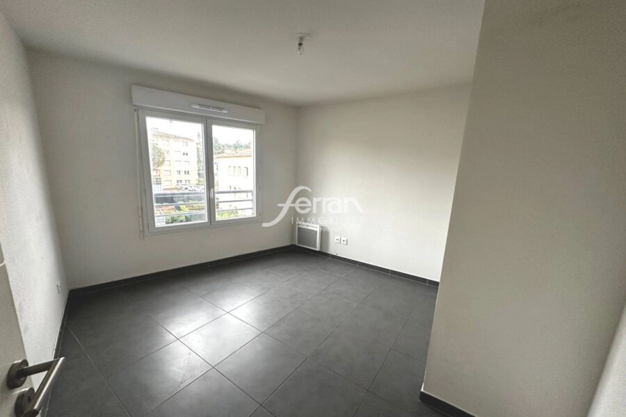 Appartement à vendre à Draguignan — Vue dégagée — photo 3
