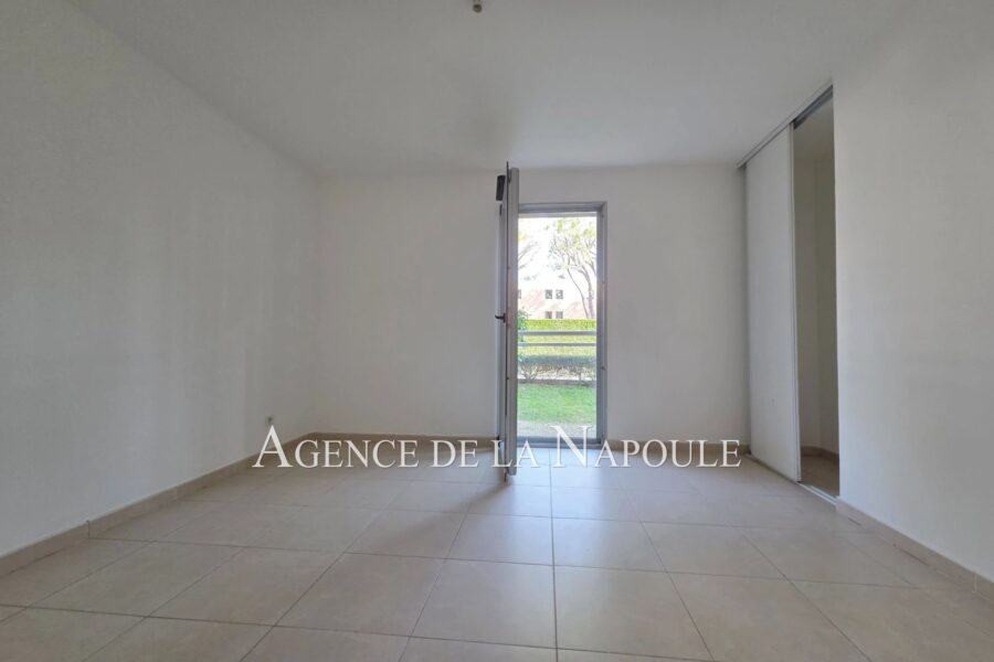 Appartement à vendre à Mandelieu-la-napoule