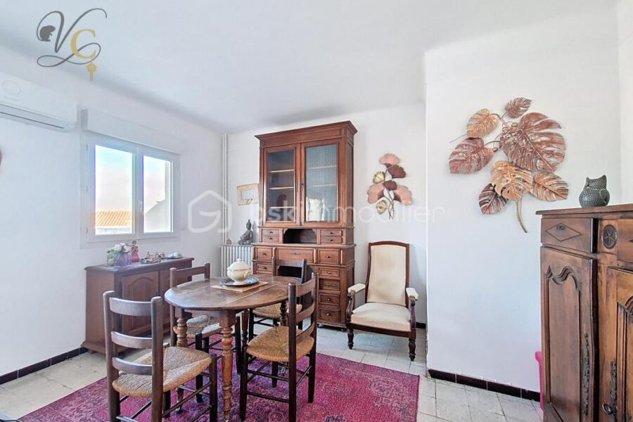 Appartement à vendre à Cavaillon — Vue sur la ville — photo 8
