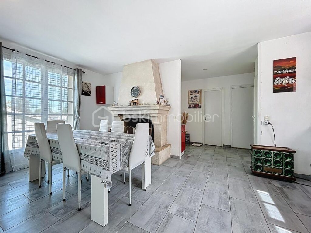 Maison 3 chambres possibilité studio – 5 pièces – 3 chambres – 100 m²