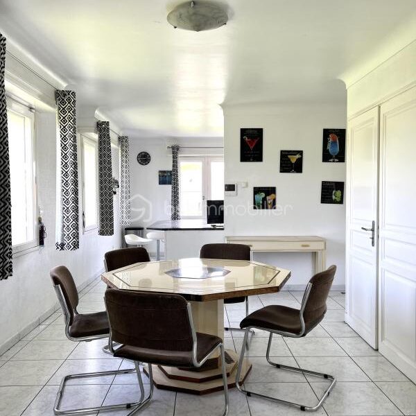 Maison à vendre à Gelos