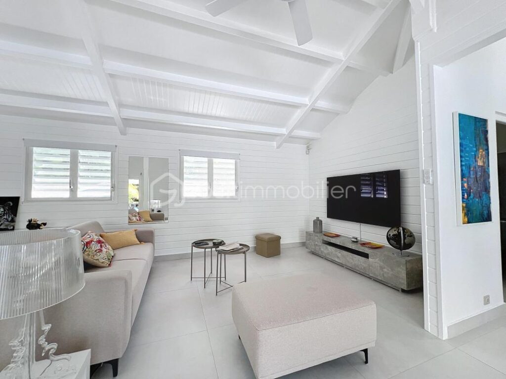 Villa de standing 4 chambres avec piscine Le Helleux – 5 pièces – 4 chambres – 120 m²