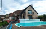 belle demeure de 420 m² sur grand terrain avec piscine – 11 pièces – 6 chambres – 422 m²
