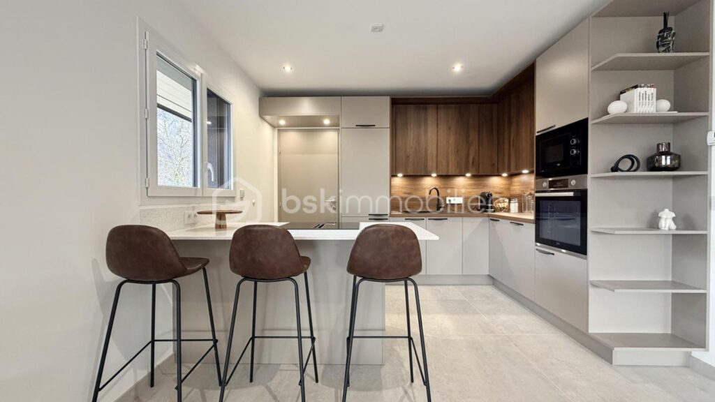 Maison individuelle 6 pièces à Sillingy – 7 pièces – 4 chambres – 130 m²