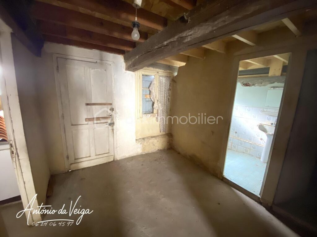 🏡 À vendre – Maison avec potentiel à 5 min de Cazaubon – 5 pièces – 3 chambres – 120 m²