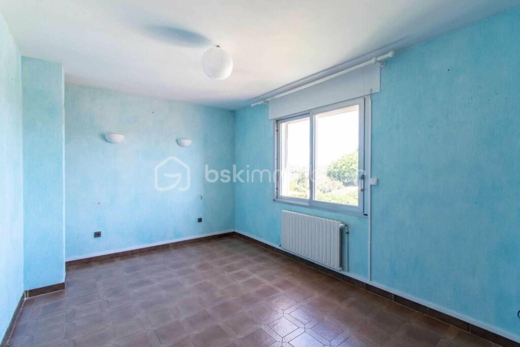 BATISSE D’ARCHITECTE 310m2 BALARUC LE VIEUX VUE ETANG – 10 pièces – 6 chambres – 309 m²