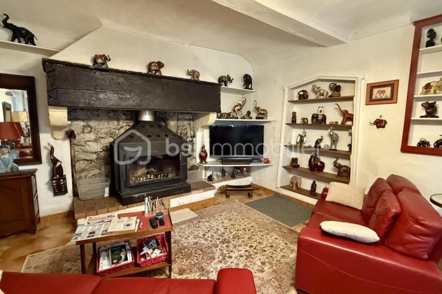 Maison à vendre à Les tourrettes