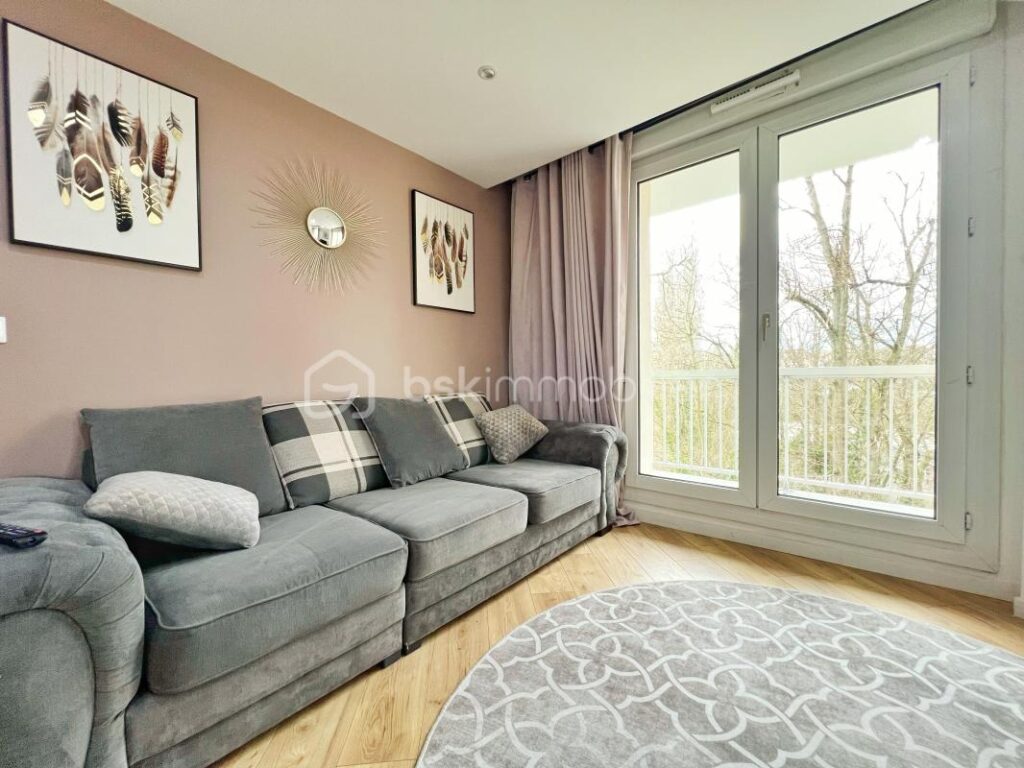 Votre nouveau coup de coeur dans un cadre verdoyant ! – 4 pièces – 3 chambres – 82 m²