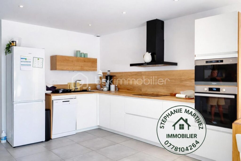 Maison contemporaine plain-pied à Vinça avec vue imprenable sur le Canigou – 4 pièces – 3 chambres – 89 m²