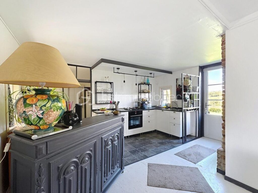 Jolie maison en briques – 5 pièces – 3 chambres – 104 m²