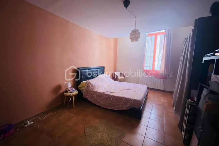 Appartement à vendre à Signes