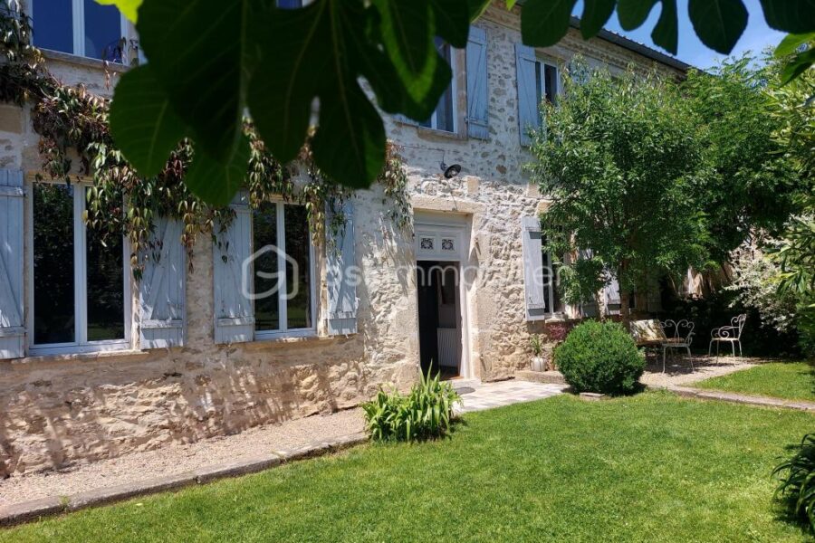 Maison à vendre à Bourdelles
