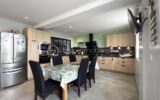 À vendre Authentique longère rénovée avec dépendances et grand terrain Saint-Gengoulph (proche Gandelu, 02) – 8 pièces – 5 chambres – 200 m²