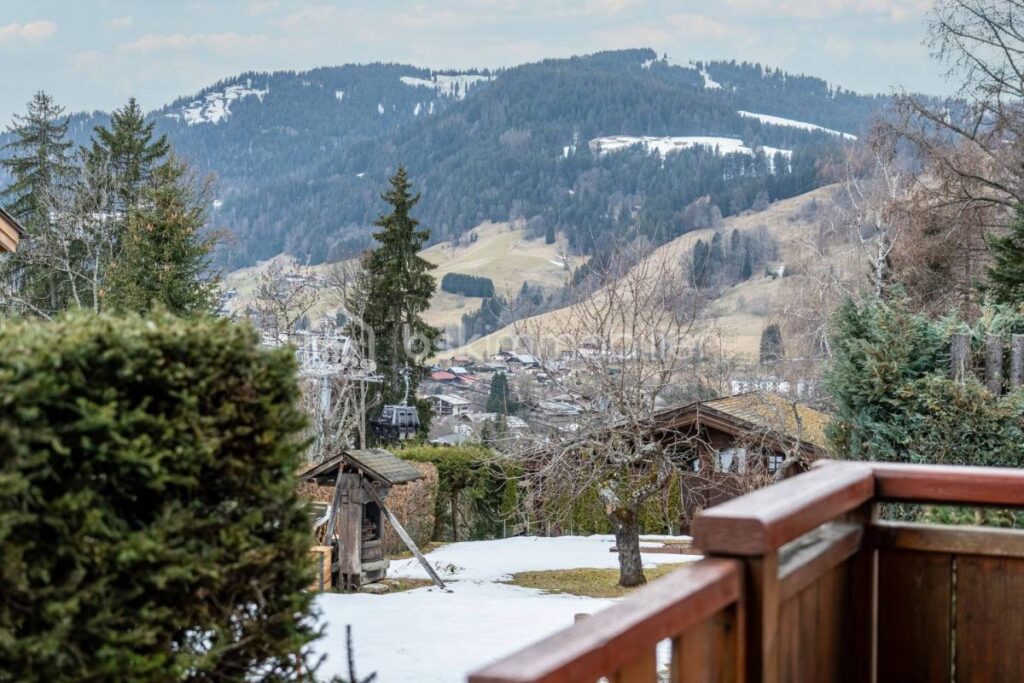 CO EXCLUSIVITE APPARTEMENT DUPLEX 160 M2 MEGEVE PROCHE CENTRE – 6 pièces – 5 chambres – 160 m²