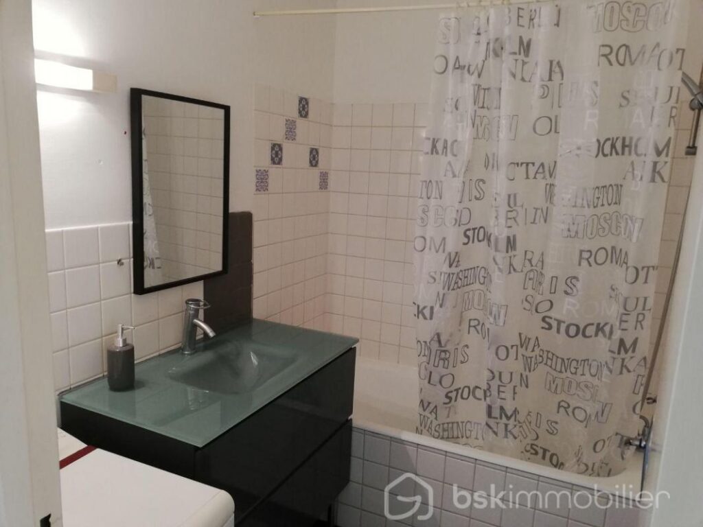 Appartement F2 47M² – 2 pièces – 1 chambre – 46 m²