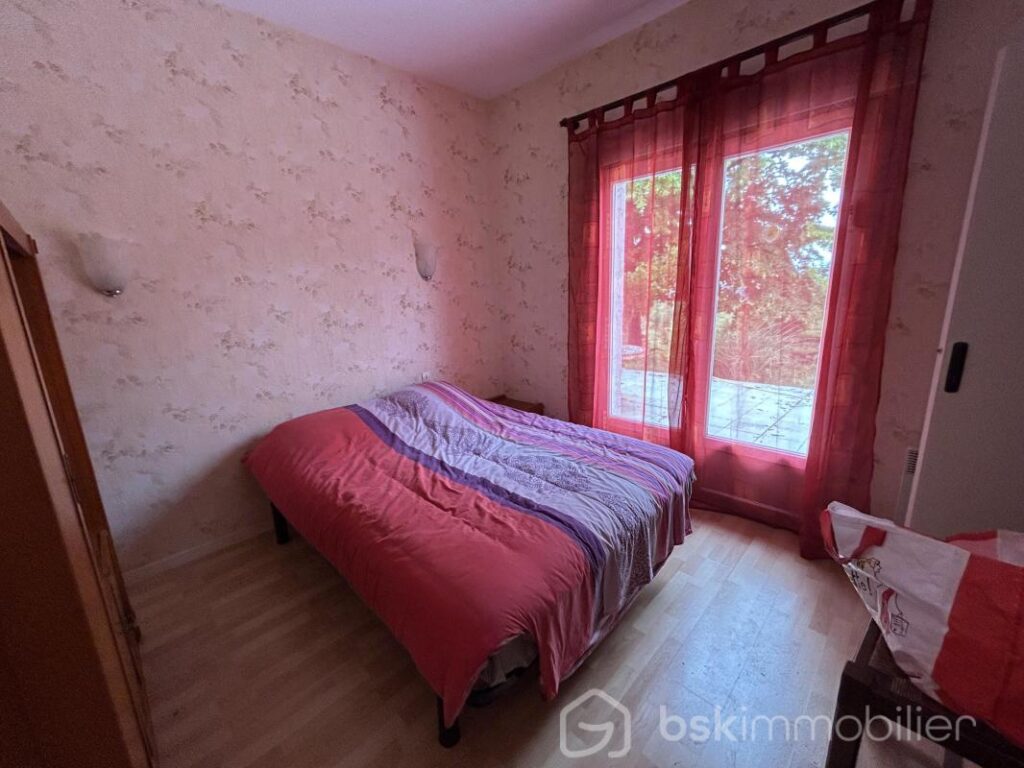 MAISON PLAIN PIED – 3 CHAMBRES – GARAGE – 4 pièces – 3 chambres – 103 m²