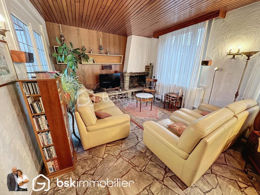 Maison de ville 4 chambres – 7 pièces – 4 chambres – 180 m²