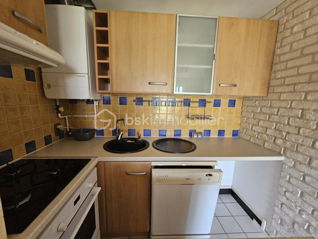 T3 rénové avec vue dégagée – 3 pièces – 2 chambres – 44 m²