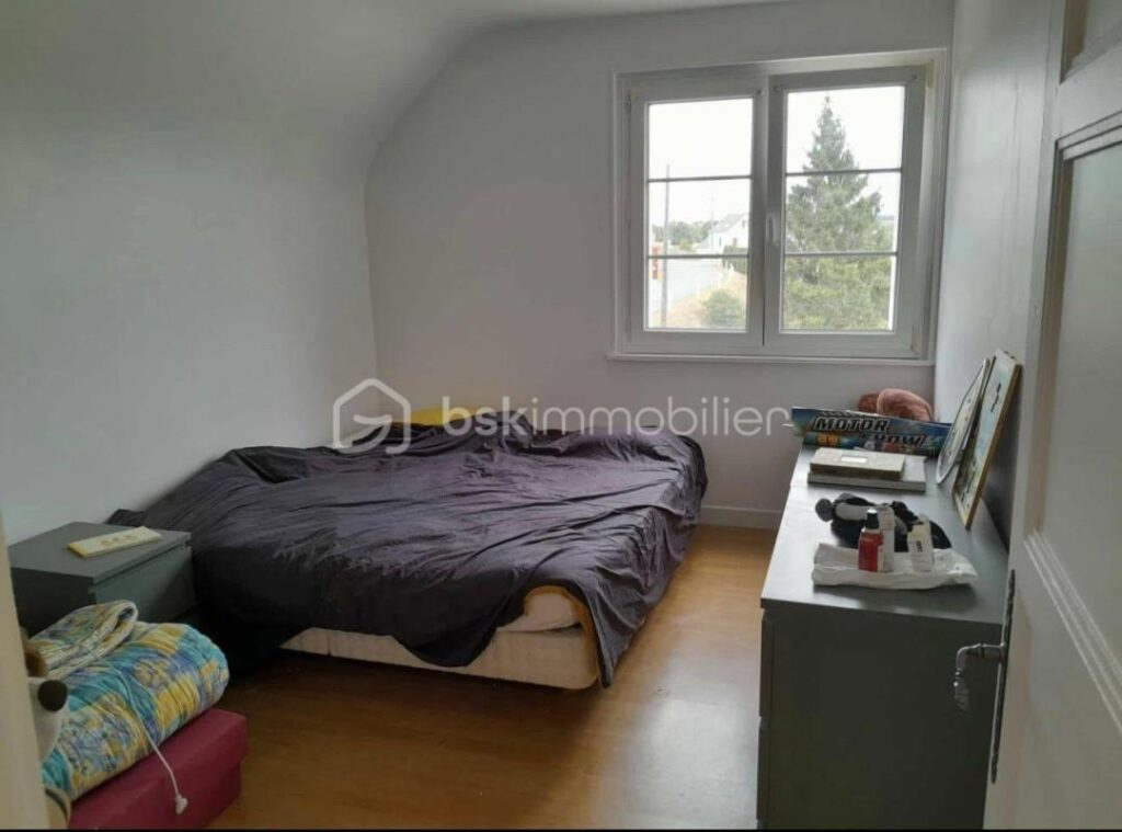 ✨ Un havre de tranquillité à la campagne, à proximité des grandes villes ! ✨ – 6 pièces – 4 chambres – 114 m²