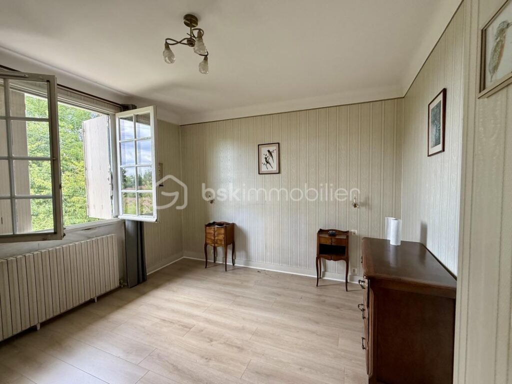 Maison charmante en vente : Une oasis de sérénité proche de la ville – 4 pièces – 3 chambres – 120 m²