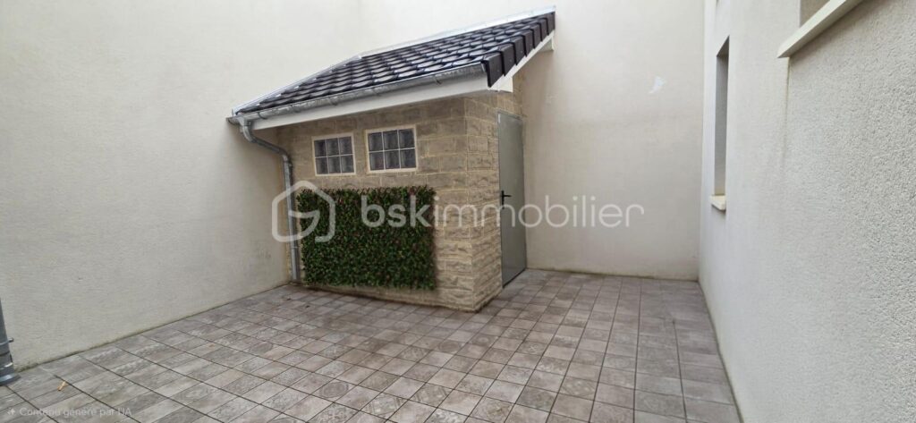 LOFT IDRON – 4 pièces – 3 chambres – 175 m²