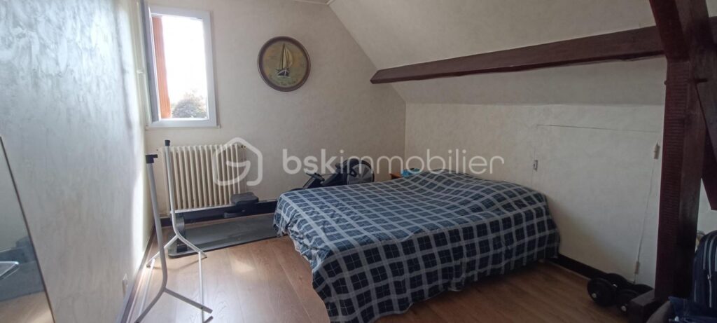 Maison familale – 8 pièces – 6 chambres – 130 m²