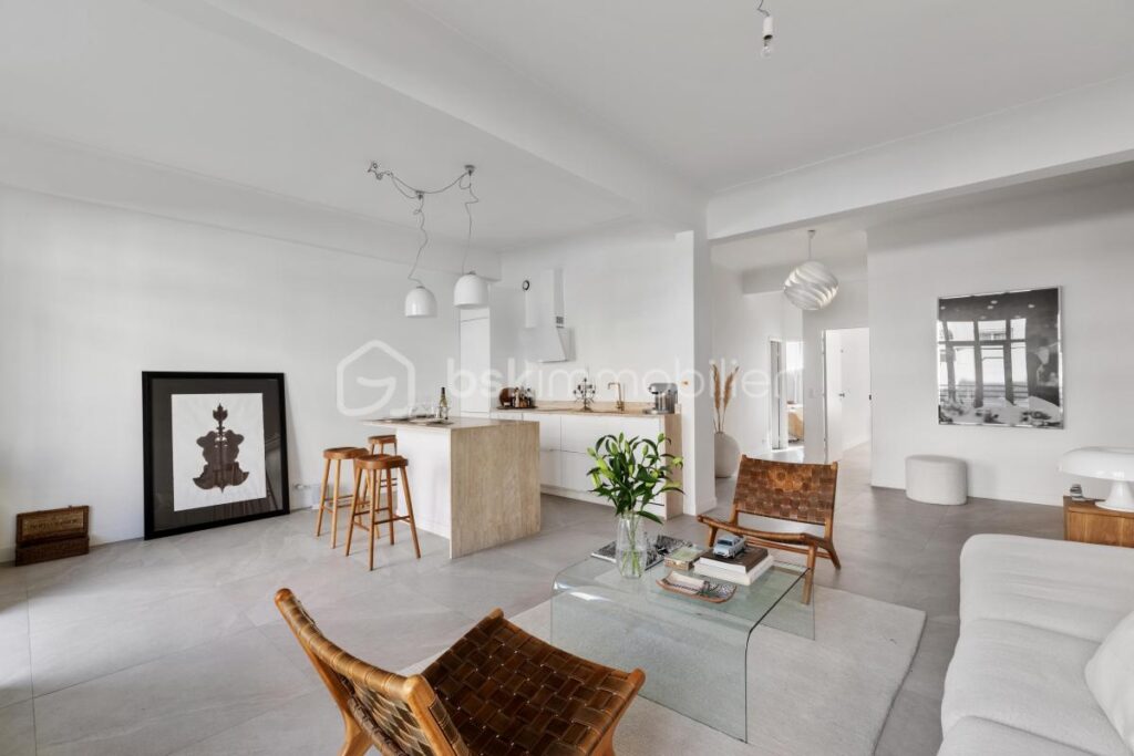 Appartement d’exception de 90 m2 – Boulevard Gambetta, Nice – 4 pièces – 2 chambres – 90 m²