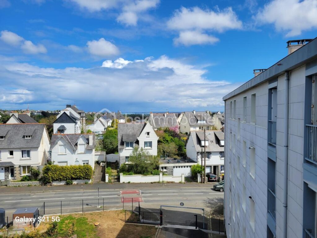Appartement T3 avec terrasse à Saint-Brieuc – 4 pièces – 2 chambres – 70 m²