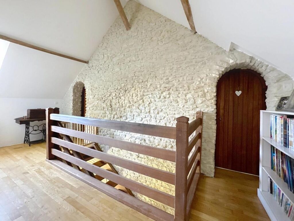 Maison de campagne au calme – 6 pièces – 4 chambres – 134 m²