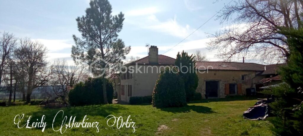 Propriété, maison 200m2,terrain 2,7ha – 6 pièces – 3 chambres – 200 m²