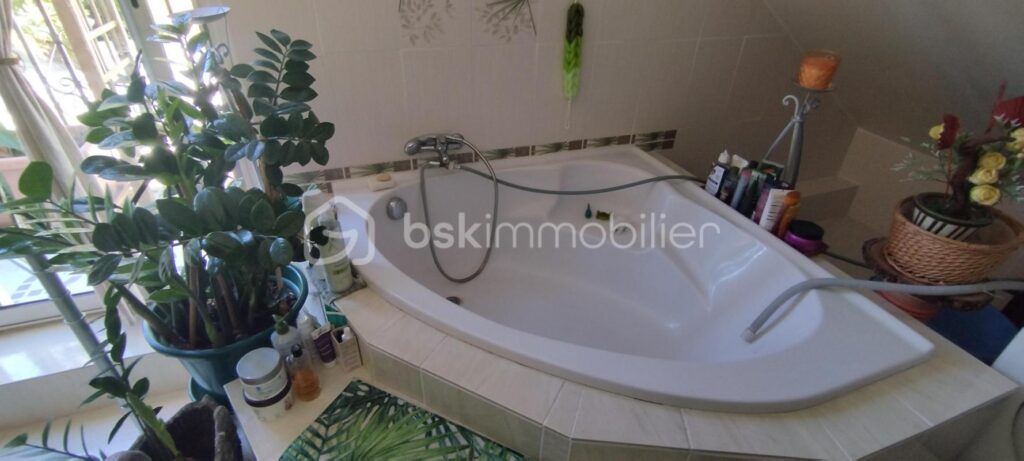 Maison Familiale + Investissement – 7 pièces – 5 chambres – 167 m²