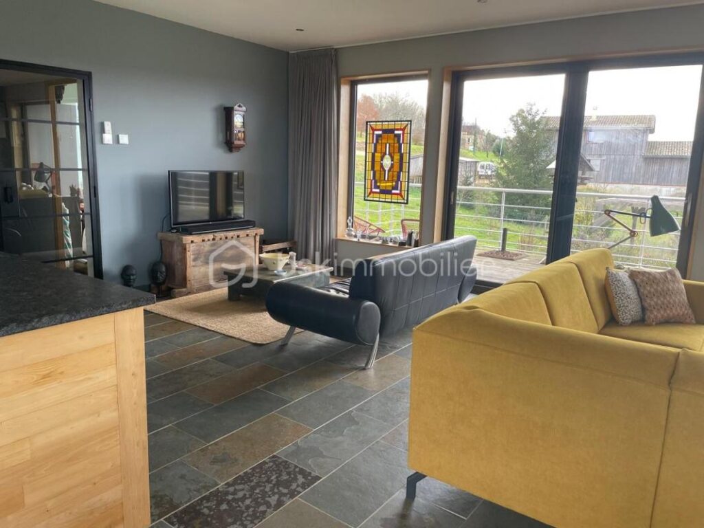 Maison Contemporaine d’Architecte de 2020 située à Loubéjac 24550 – 4 pièces – 3 chambres – 135 m²