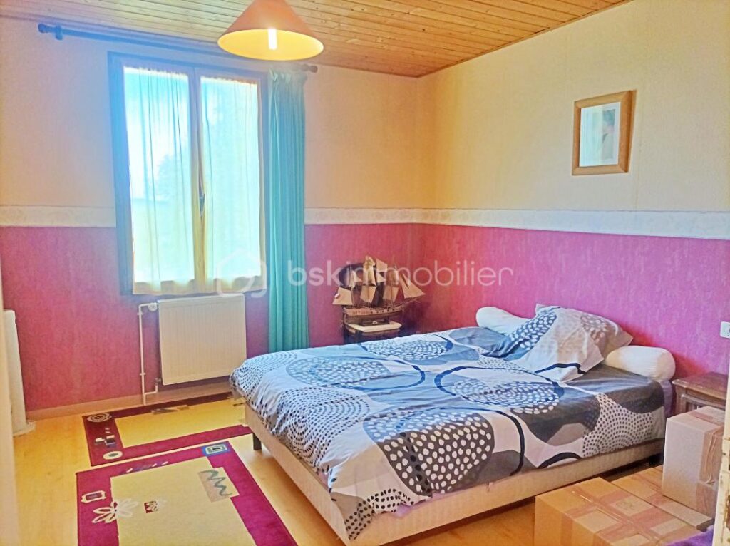 Maison 157m2 de plain-pied avec vue dégagée – 5 min de Catus – 6 pièces – 3 chambres – 157 m²