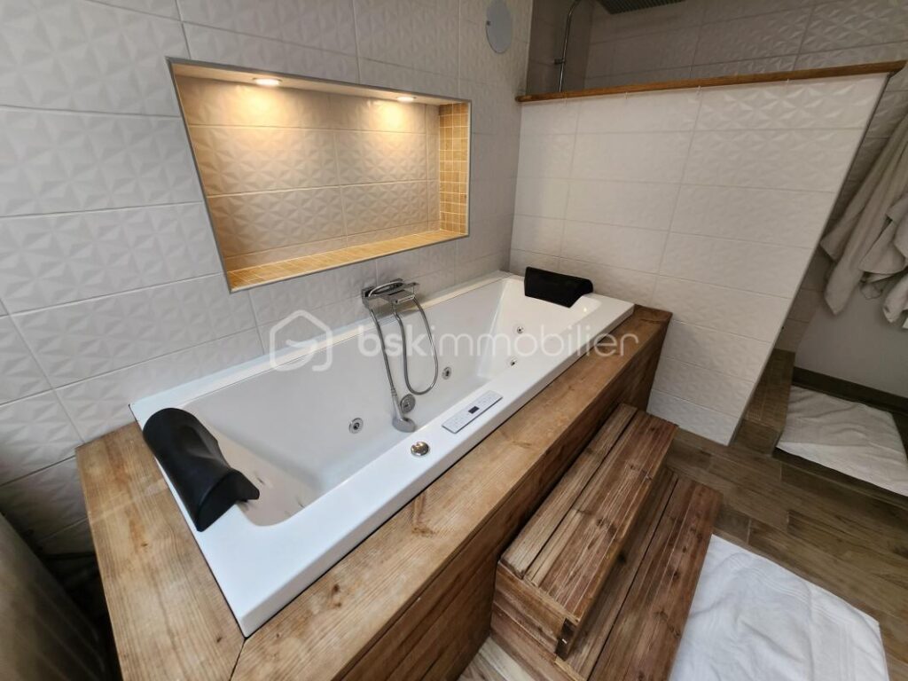 Maison coup de coeur – 4 pièces – 3 chambres – 140 m²