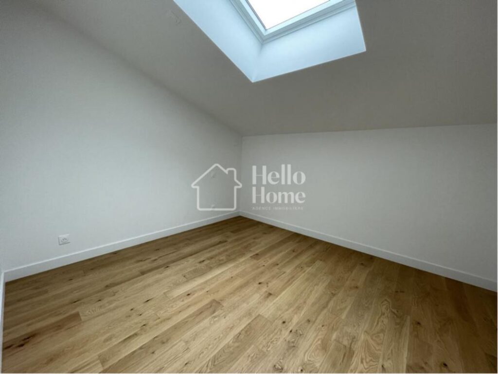 Appartement – 107.7m ² – 4 pièces – 3 chambres – 107 m²