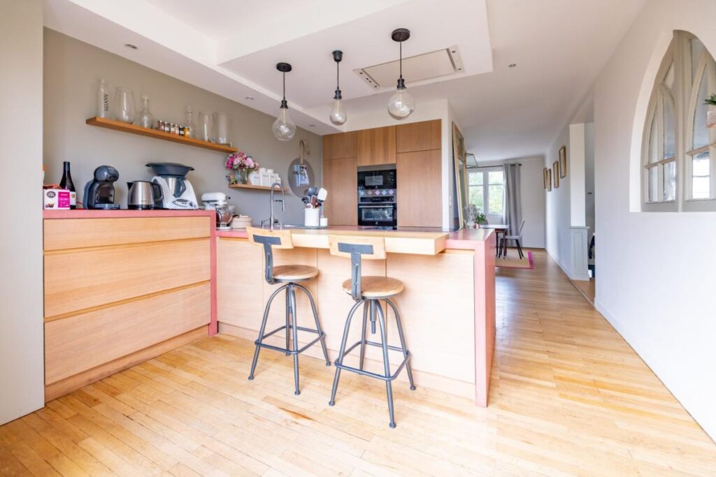 Maison années 50 – 6 pièces – 4 chambres – 170 m²