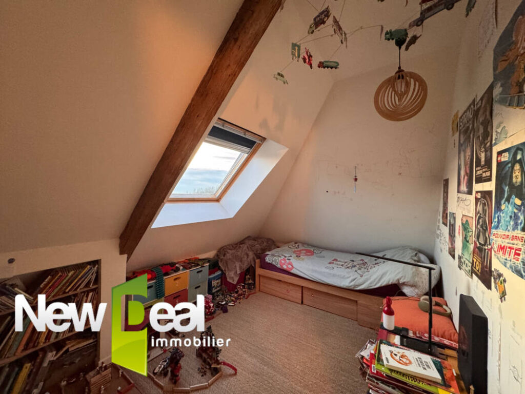 2 CHAMBRES + 1 BUREAU / DEPENDANCES, JARDIN, TERRASSE, POTAGER, MAISON DE RECEPTION – 4 pièces – 2 chambres – 86 m²