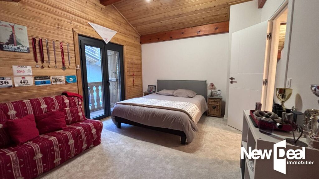 CHAMONIX MONT-BLANC – CHALET 6 Pièces – 4 Chambres – GARAGE mezzanine – VUE exceptionnelle Massif du MONT-BLANC – 6 pièces – 4 chambres – 152 m²