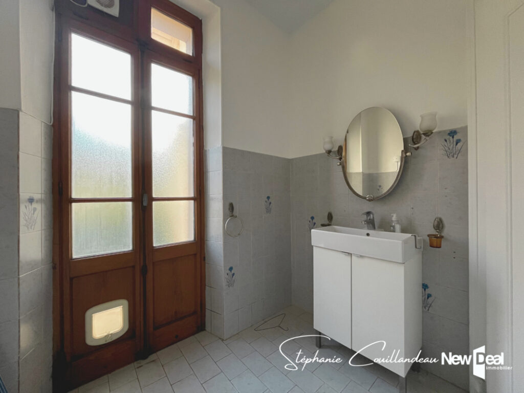 Appartement duplex sur le hauteurs d’Aix les Bains avec belle vue dégagée – 5 pièces – 3 chambres – 93 m²