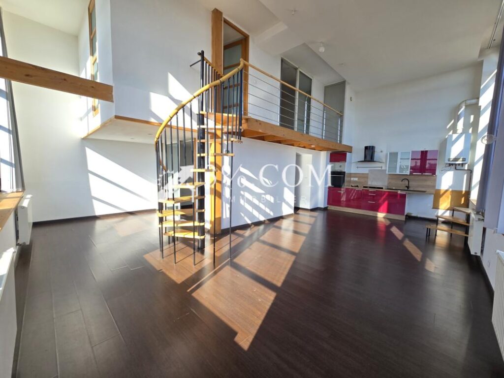 Loft de 80 m2 au dernier étage avec CH + terrasse + parking – 3 pièces – 2 chambres – 79 m²