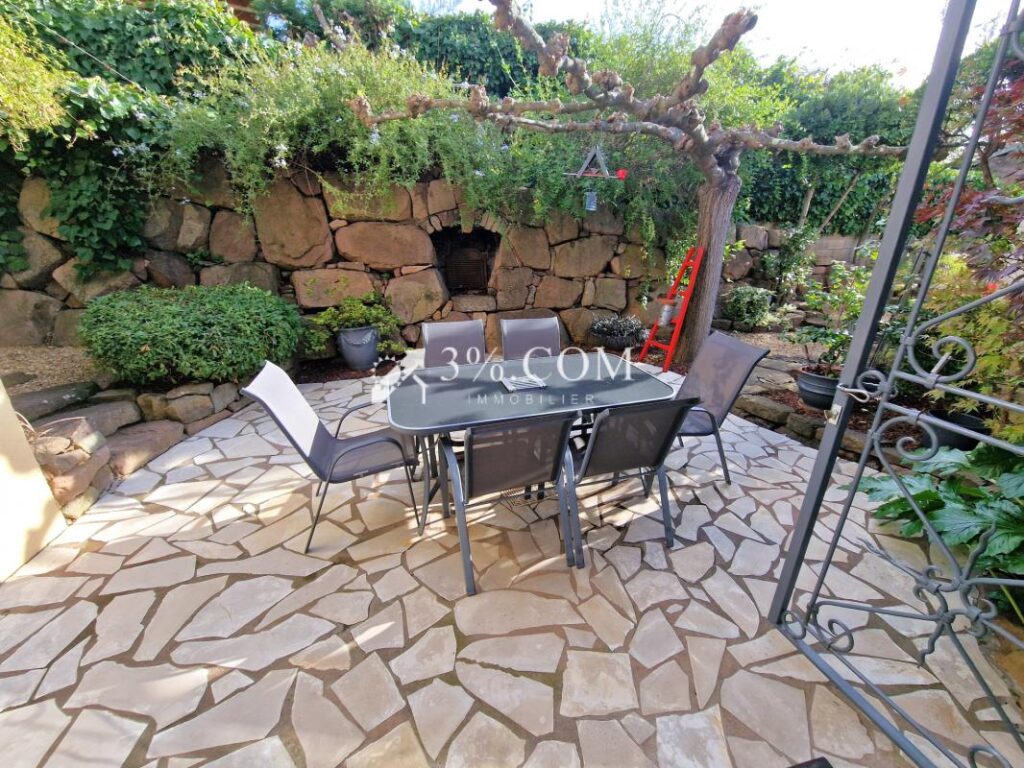 Villa de standing au coeur des Golfs de Saint-Raphaël – 6 pièces – 4 chambres – 196 m²