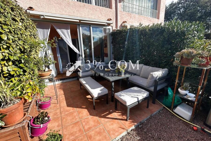 Appartement à vendre à Saint raphael — Vue mer — photo 7