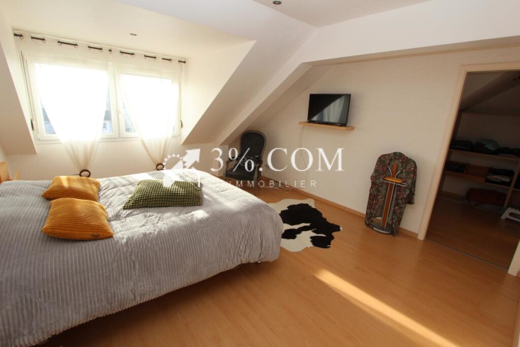 Appartement 5 pièces 176 m2 – 5 pièces – 4 chambres – 176 m²